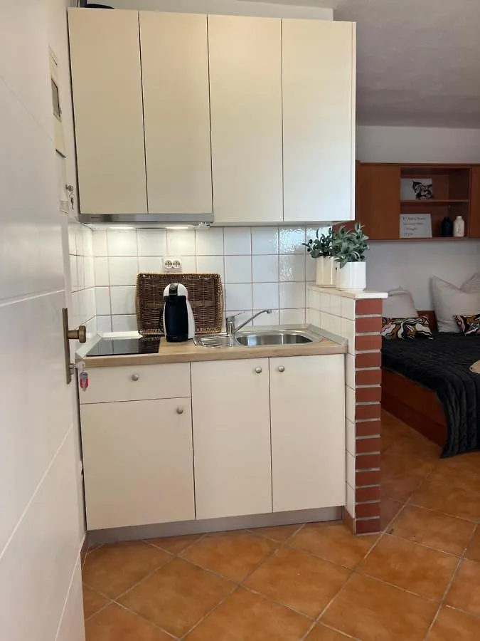 Apartments Imperium Trogir 0*,