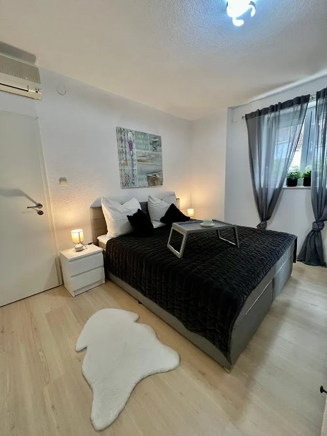 Apartments Imperium Trogir